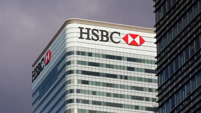 Macro: Ripple Brings Wall Street into 24/7 Stock Bets; HSBC Warns of Thin Markets news card image