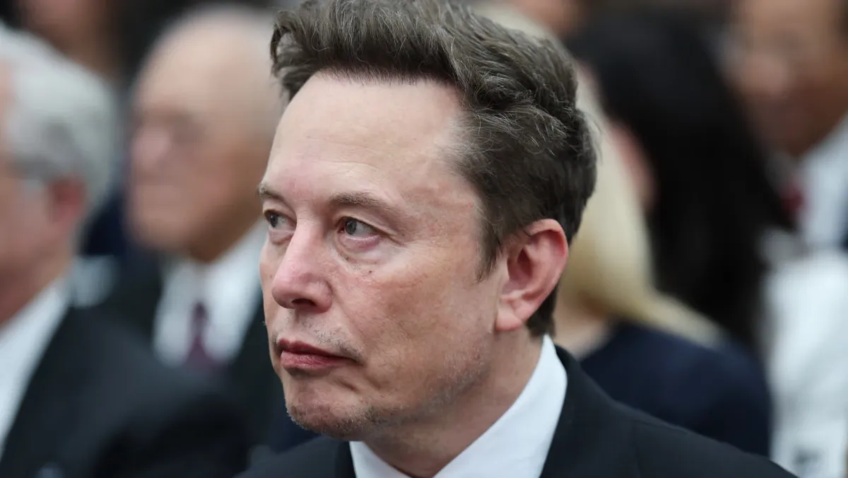 Bitcoin: SpaceX and Tesla Explore Merger to Unite Over 30,000 Bitcoin news image