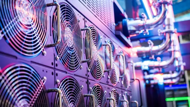 Makro: Zcash madencisi Fortitude, Hut 8'in eski CEO'su Jaime Leverton'ı Nasdaq anlaşması öncesi CEO olarak atadı haber kartı görseli