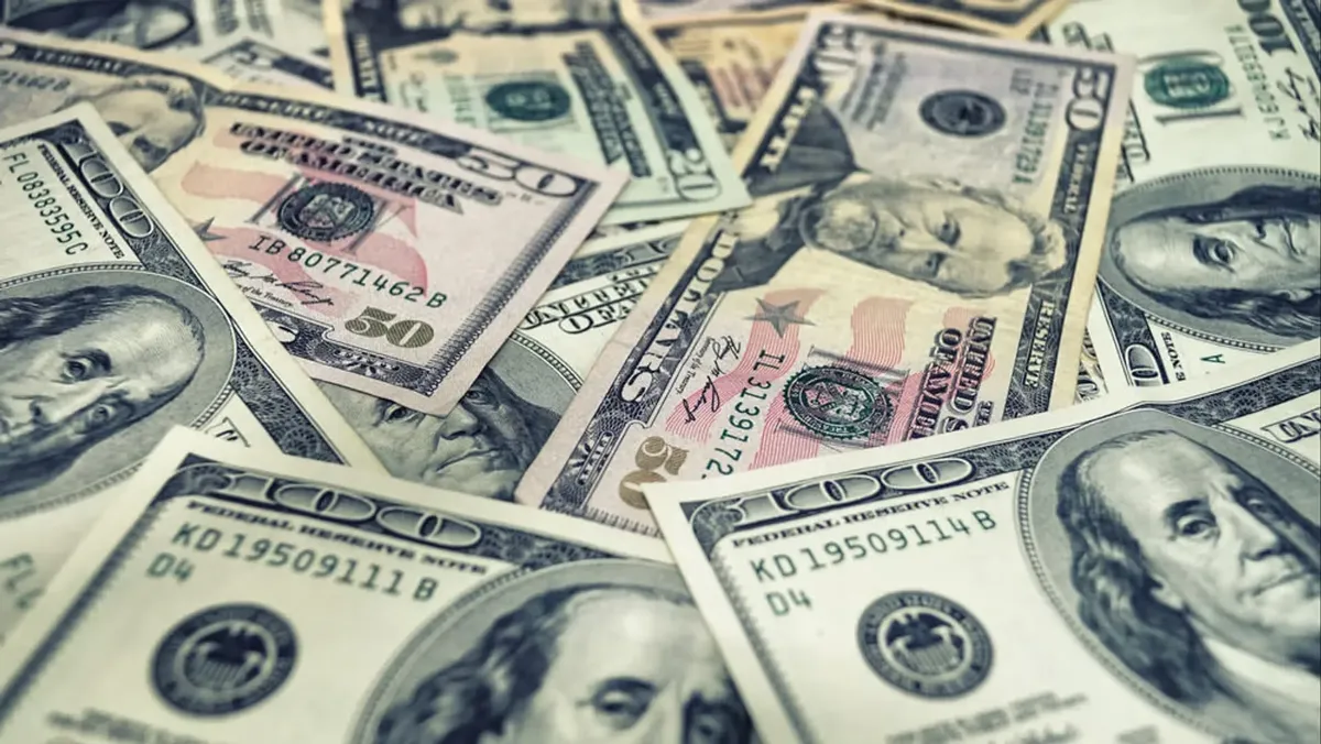 Bitcoin: U.S. Dollar Reaches 18-Month High as Bitcoin Holds Steady Around $86,000 news image