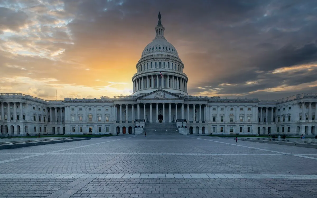 Regulation: If Democrats Win Congress, Investigations into Crypto Companies Could Begin news image