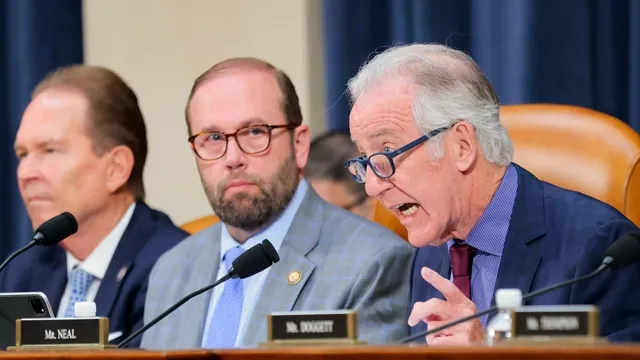 Macro: U.S. House Tax Committee Advances Crypto Tax Bill news card image