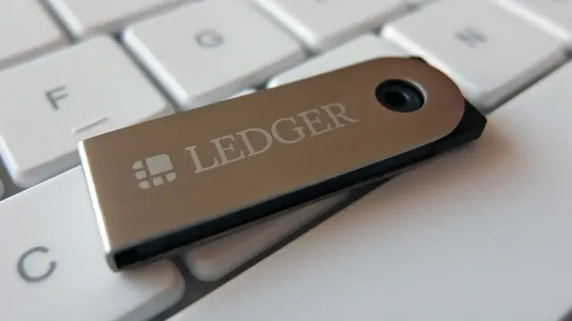 Altcoin: Ledger, CryptoBilis cüzdanlarında 'casus' çipin anahtarları çaldığını duyurdu haber kartı görseli